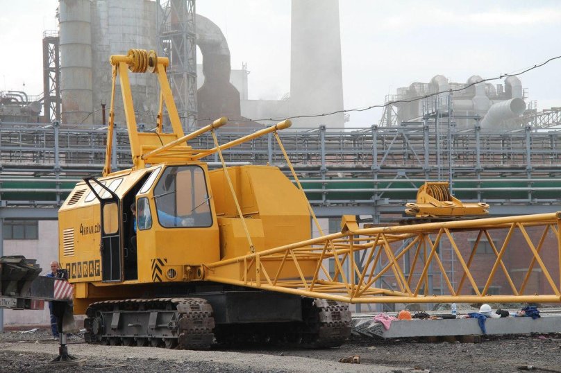 Гусеничный кран РДК-250