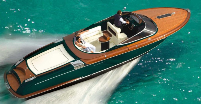 Катер Рива 33