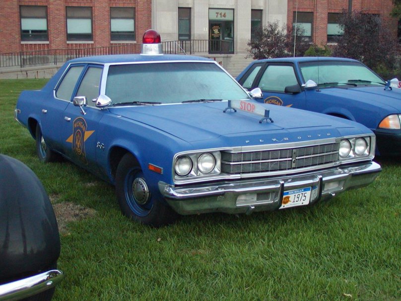 Plymouth Gran Fury 1975