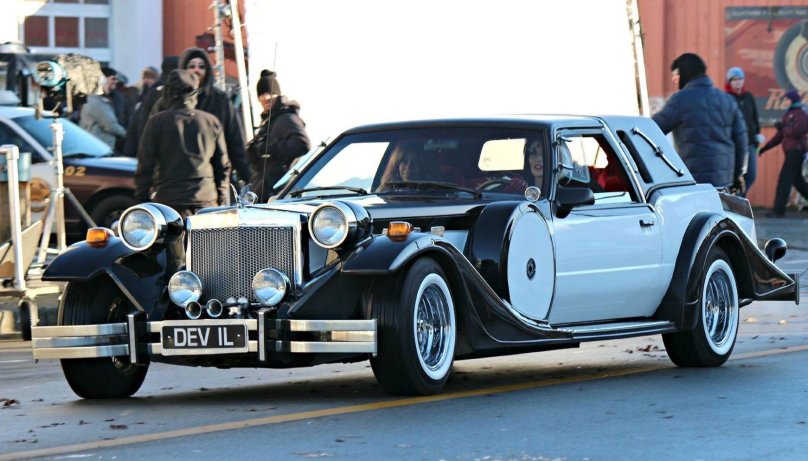 Машина Круэллы Девиль