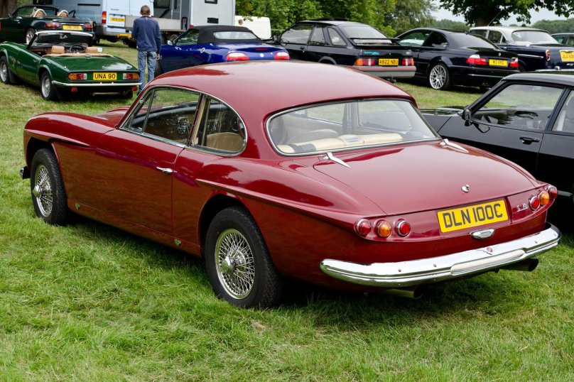 Jensen cv8