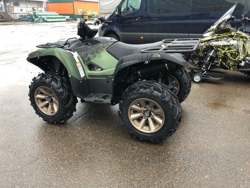 Suzuki 750 Axi KINGQUAD