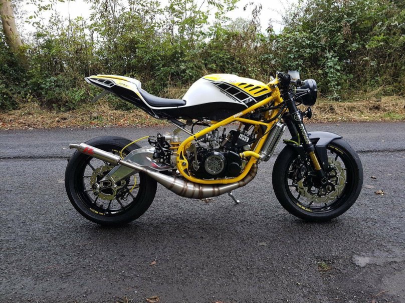 Yamaha TDR 250 Custom
