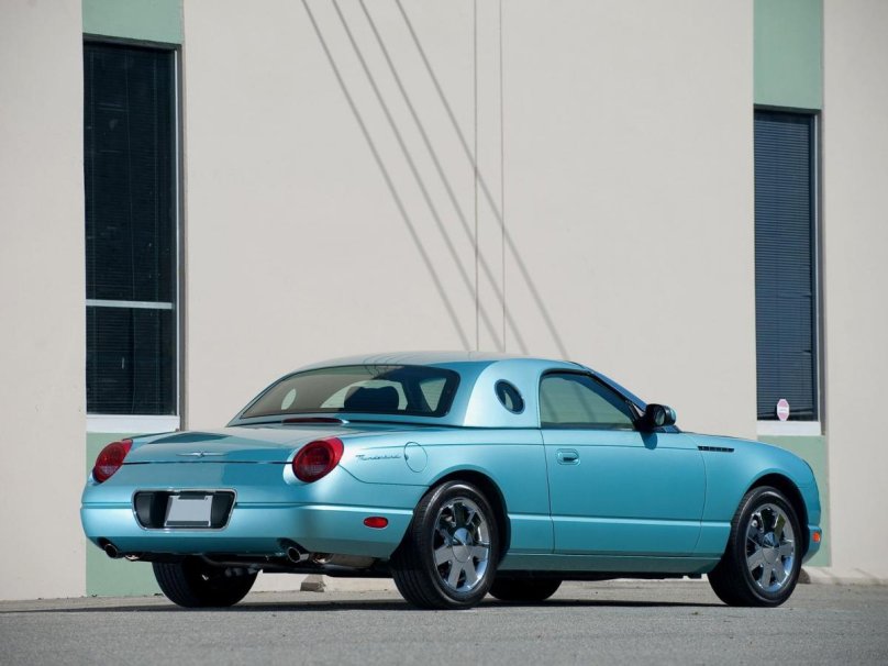 Ford Thunderbird 11