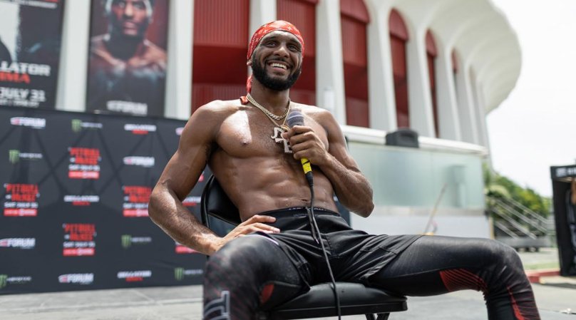 Эй Джей Макки