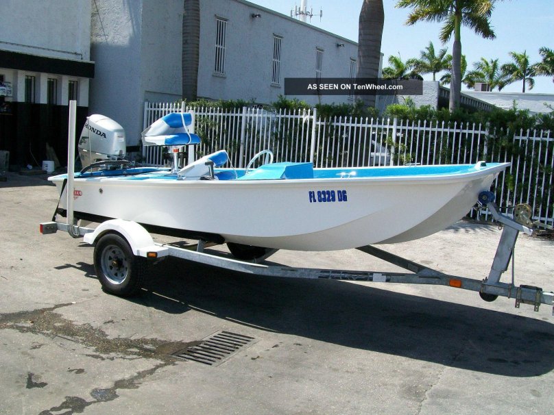 Катер 28 футов