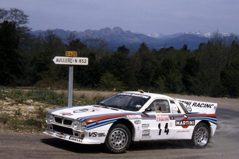 Lancia 037 Martini