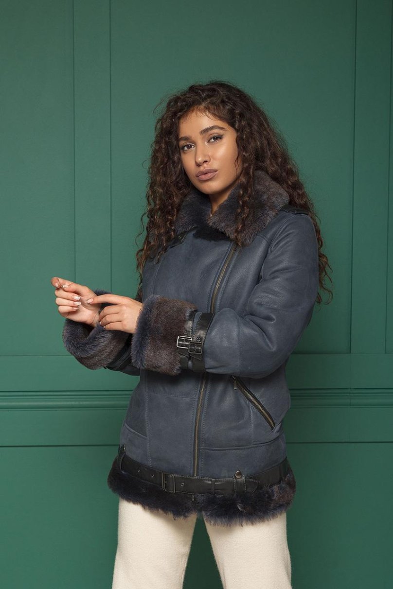 Дублёнка женская модель 2014-2016 г Sagitta найти модель по фото