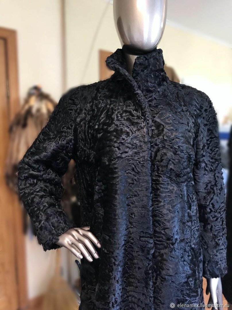 Шуба из каракульчи Снежная Королева