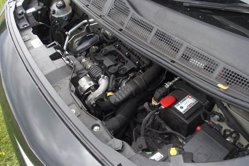 Peugeot traveller аккумулятор