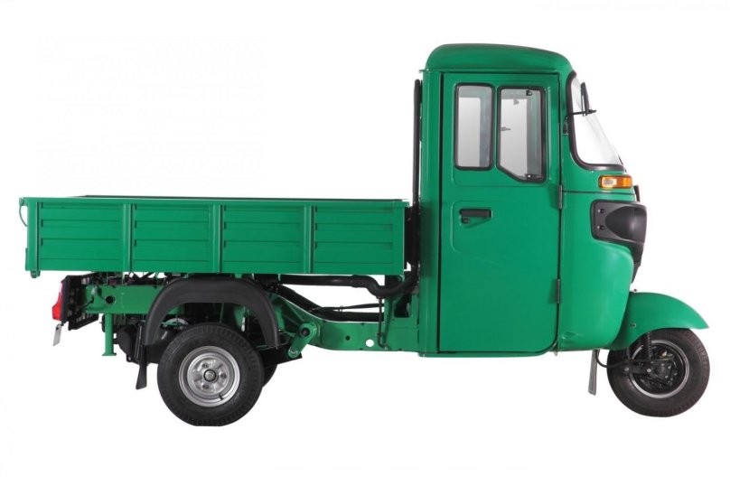 Трицикл Bajaj maxima дизель
