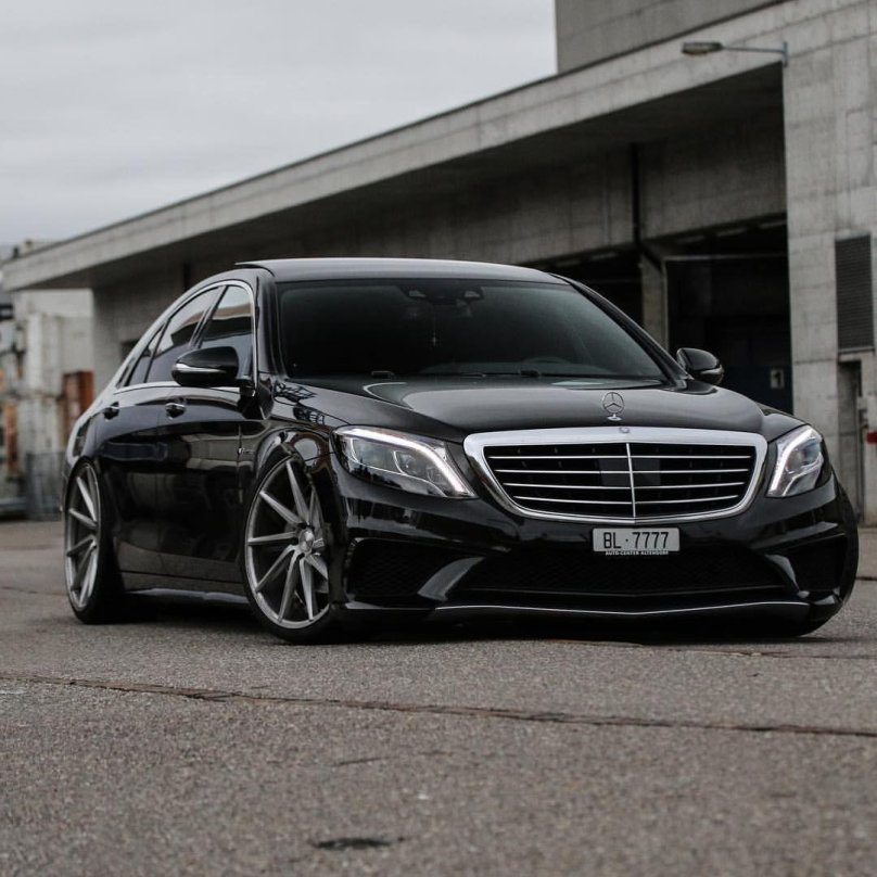 Mercedes Benz s63 AMG w222