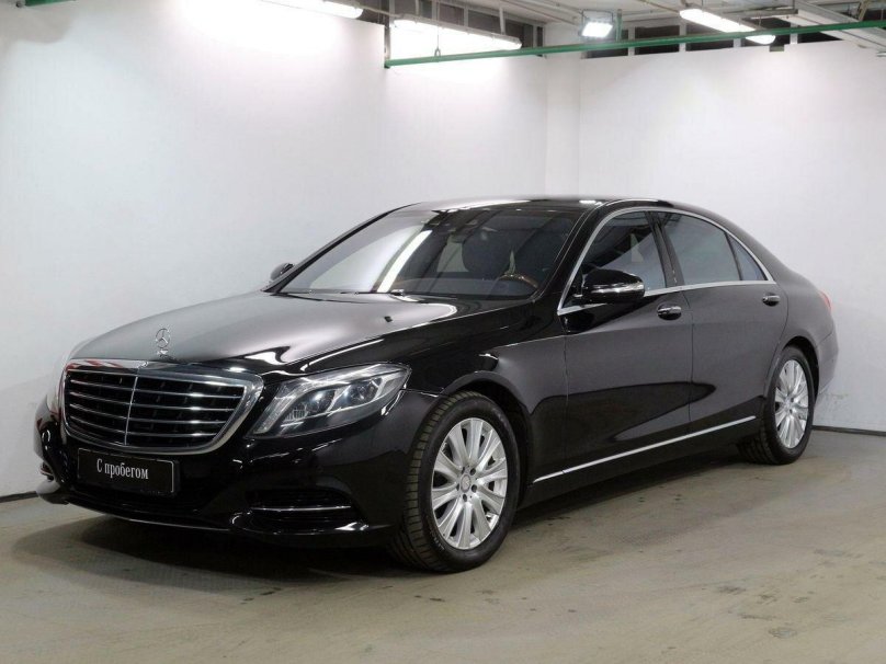 Mercedes Benz w222 Maybach