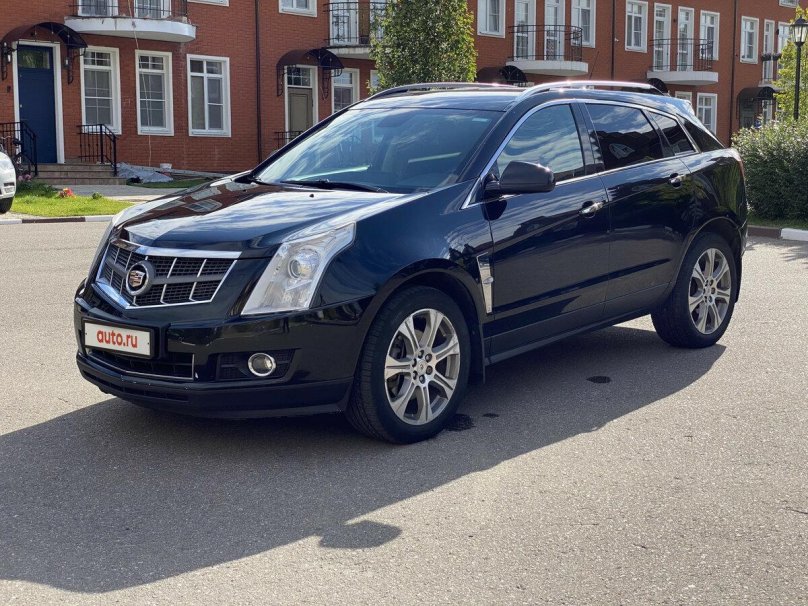 Cadillac SRX 2