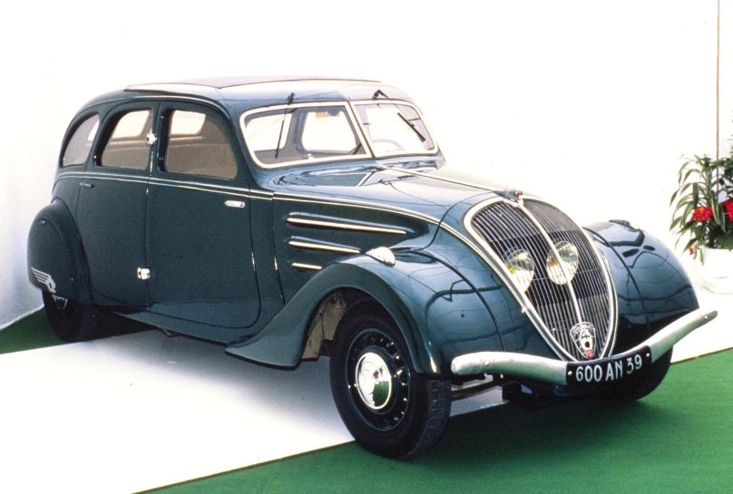 Peugeot 402 1936