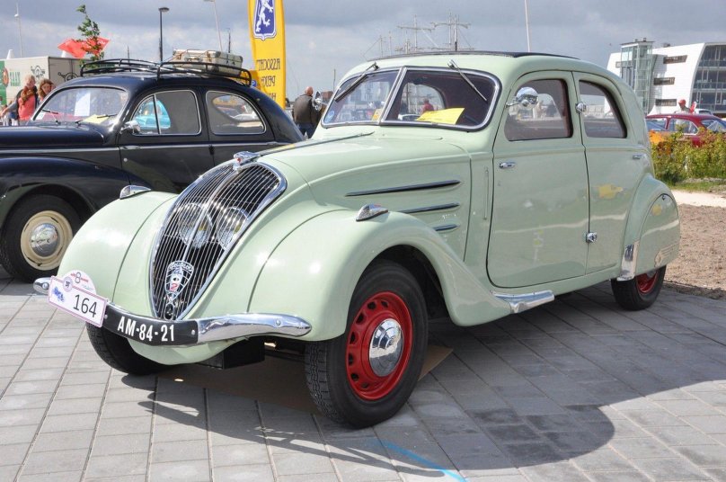 Peugeot 402 1938