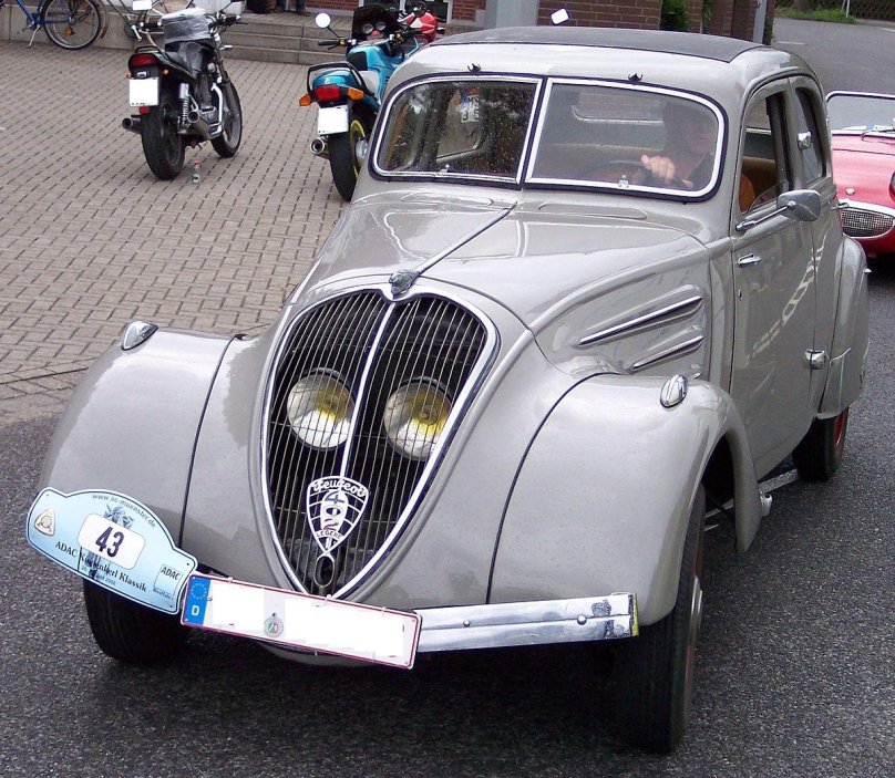 Peugeot 402 1938