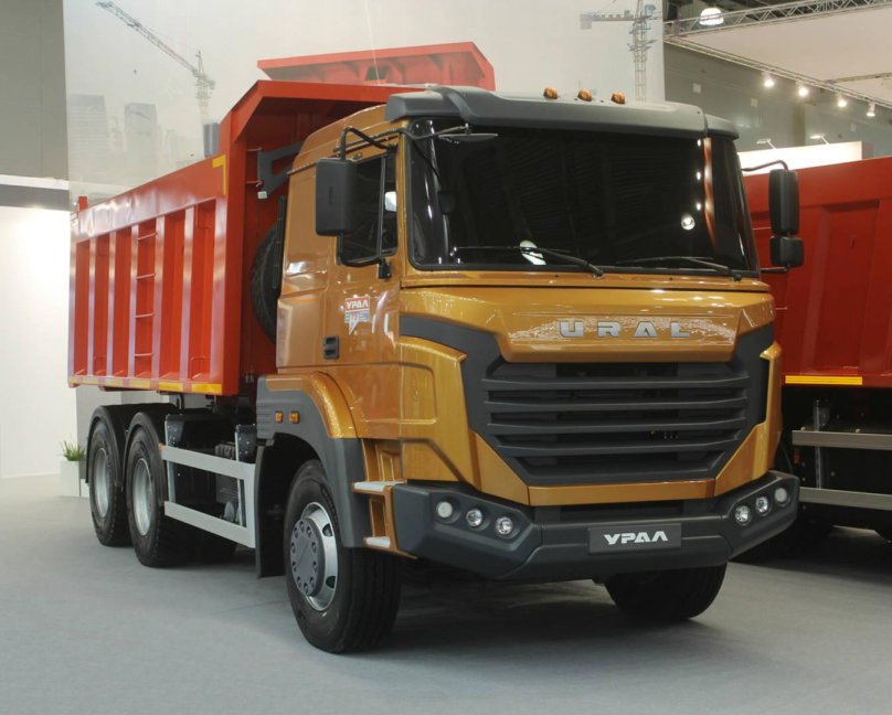 Новый Урал самосвал бескапотник 2019