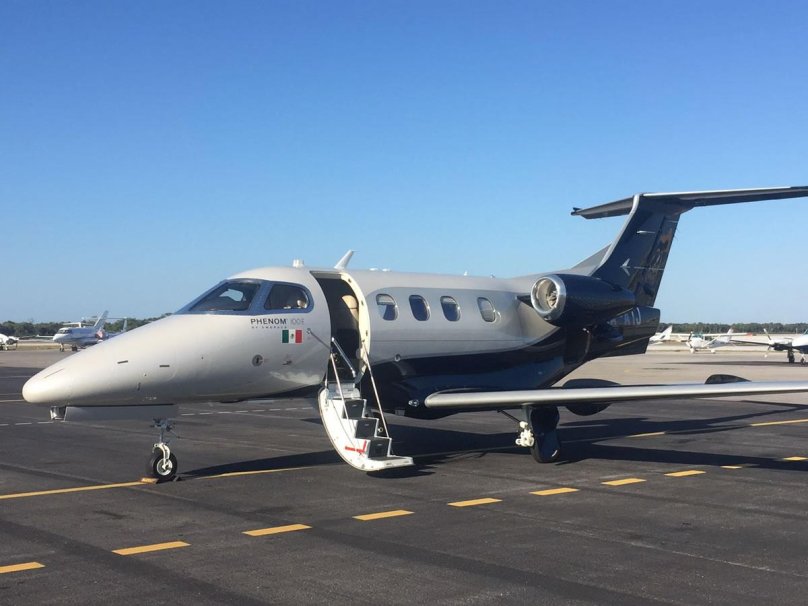 Джет Embraer Phenom 100