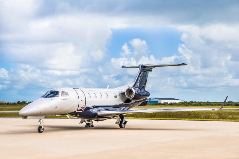 Embraer Phenom 300e Jet