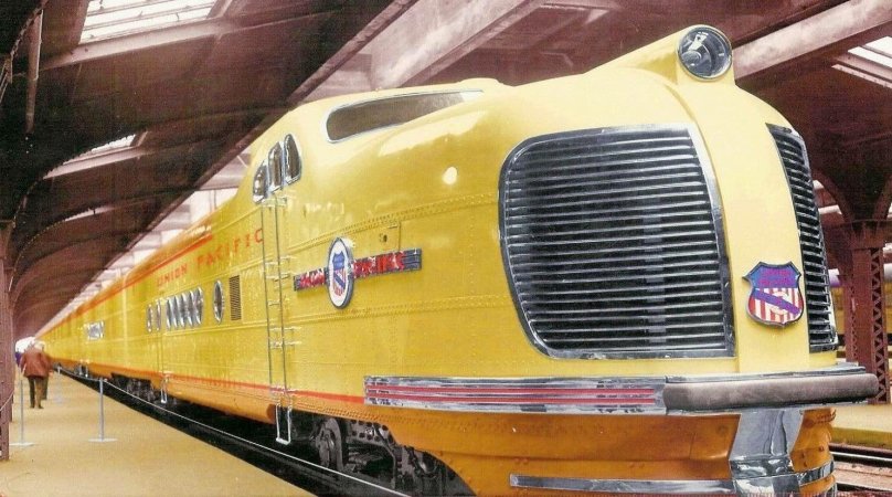 Union Pacific m-10000