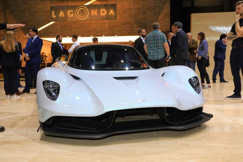 2019 Aston Martin Valhalla Concept car