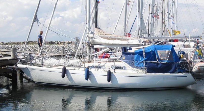 Яхта Альбин баллад