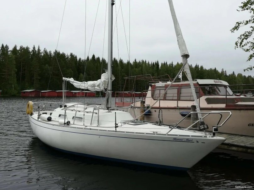 Яхта Albin Accent