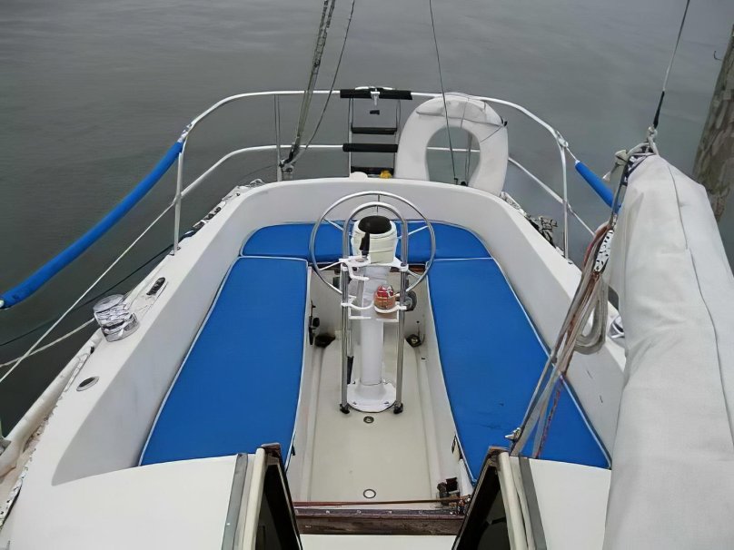 Парусная яхта Albin Ballad 30