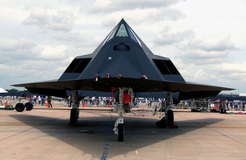 Самолет стелс f-117 кабина