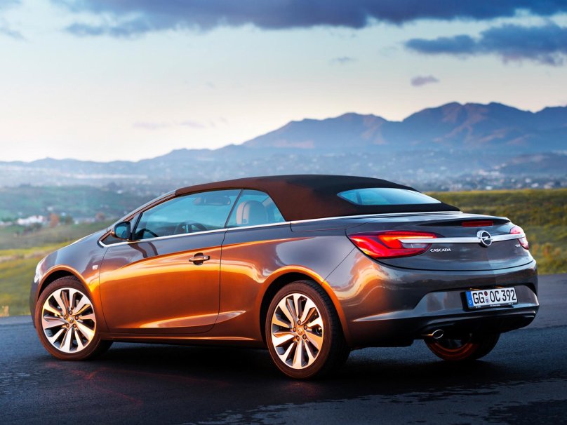 Opel Cascada кабриолет