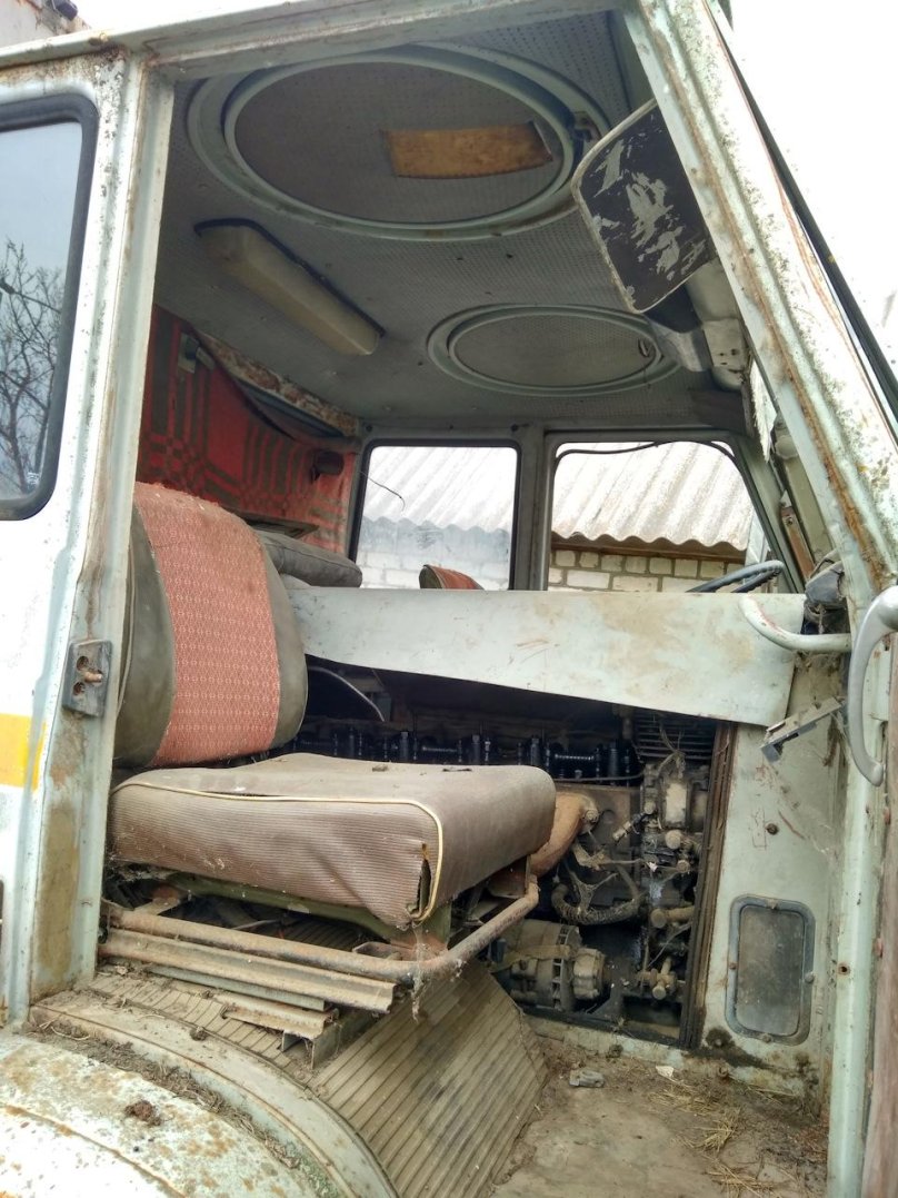 Польский грузовик Star 660 кабина