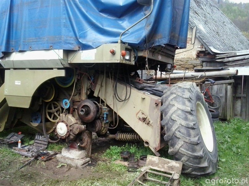 Комбайн Fortschritt 524