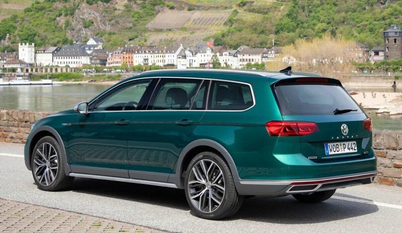 VW Passat Alltrack 2021