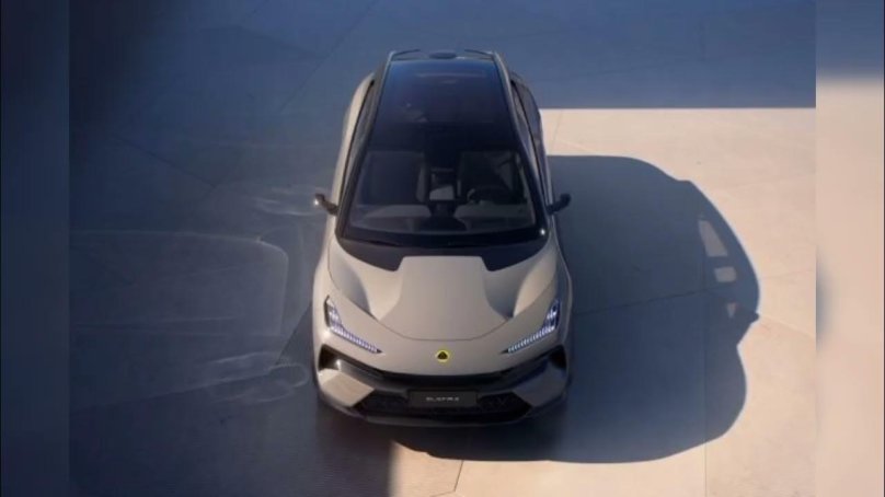 Лотус электрокар кроссовер