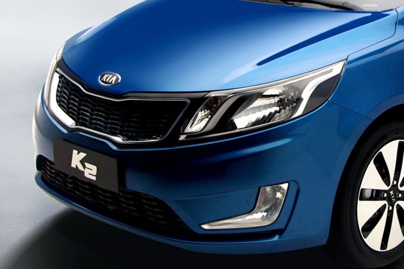 Kia k2 2011