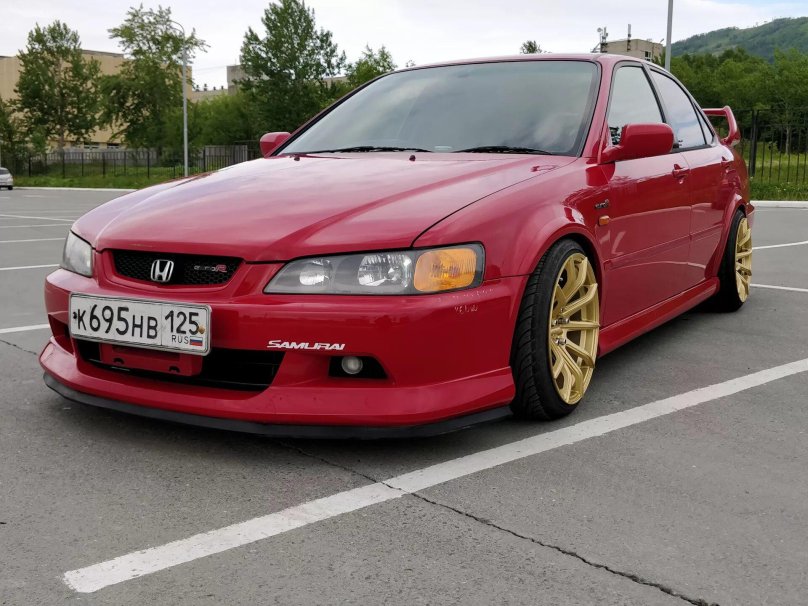 Honda Accord Euro r 2001