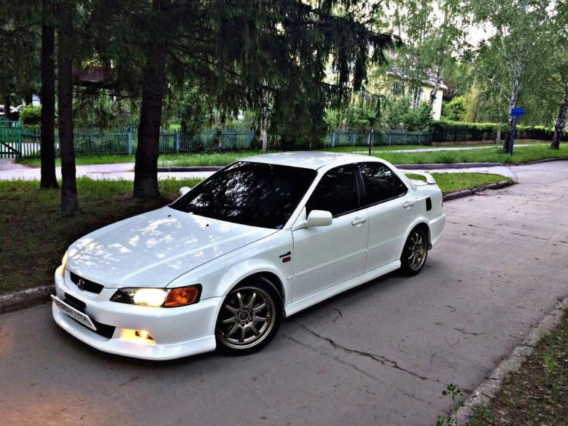 Honda Accord Euro r 2000