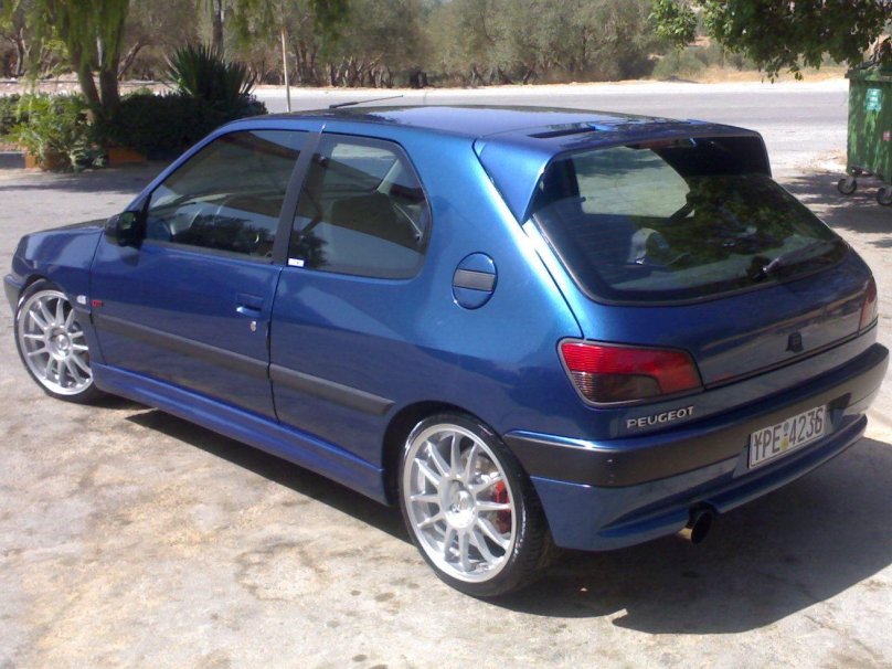 Peugeot 306