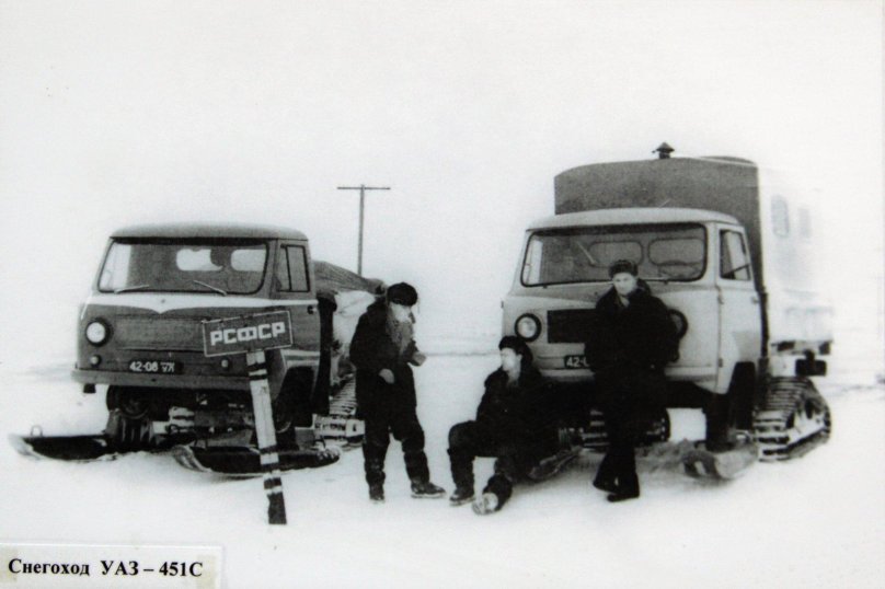 УАЗ-451с снегоход