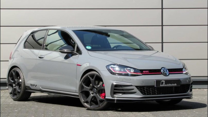 Volkswagen Golf GTI
