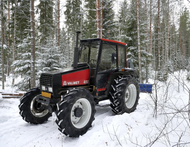 Valmet 502 трактор