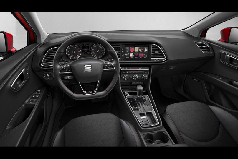 Сеат Леон 2014 салон