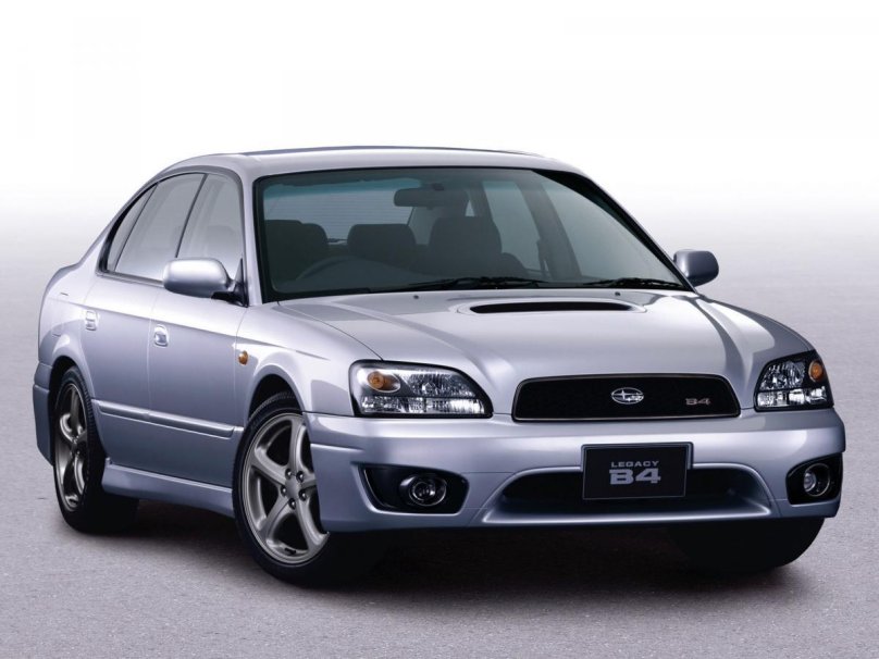Subaru Legacy b4