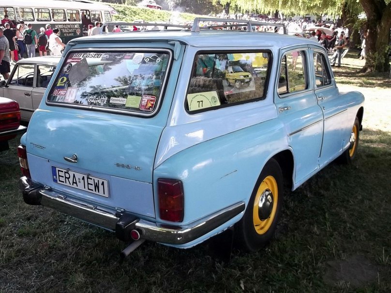 Универсал Warszawa 223k