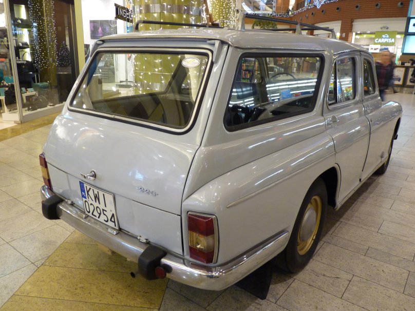 Универсал Warszawa 223k