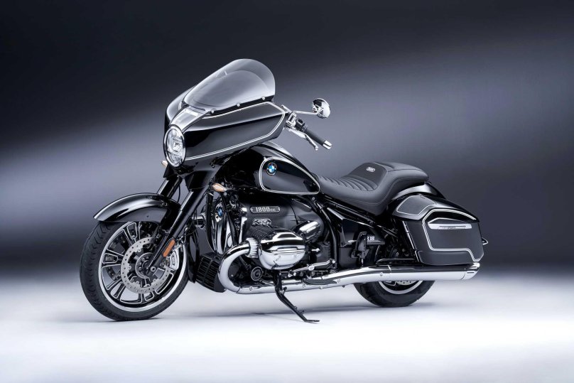 БМВ r18 Transcontinental