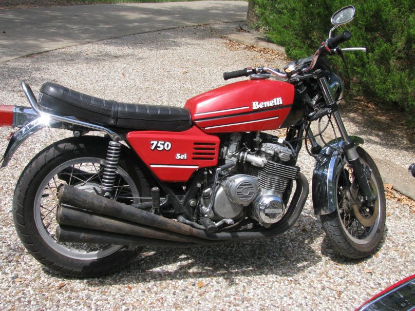 Бенелли 750 sei