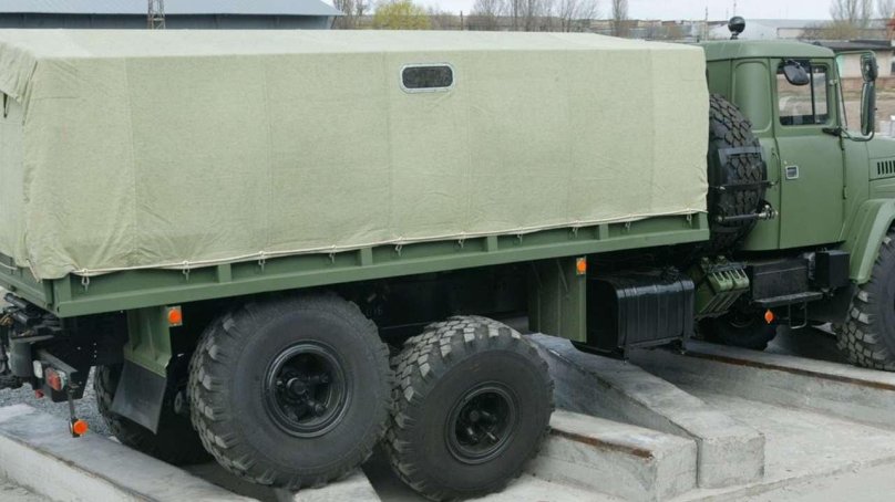 КРАЗ 6322 солдат