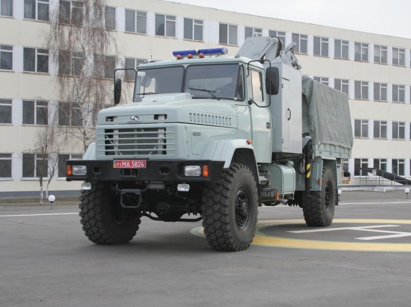 КРАЗ 5233